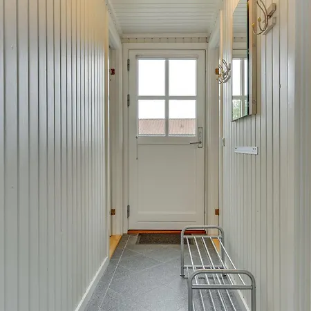 Armund - 300m From The Sea By Interhome Feriehus